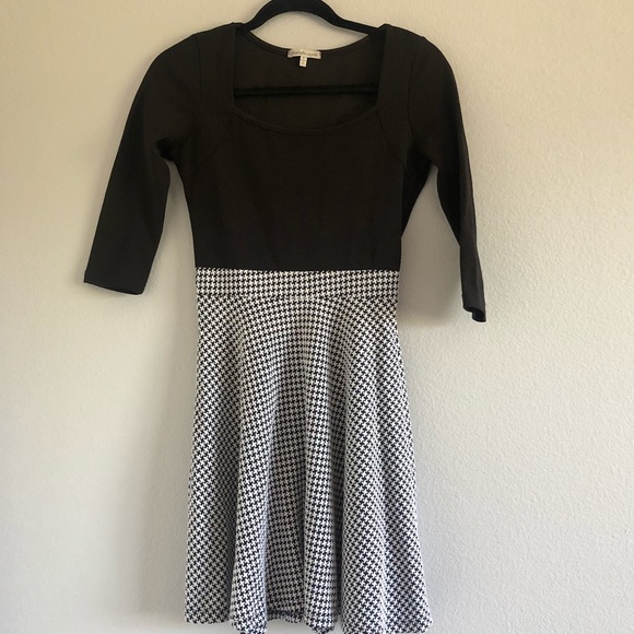 Charlotte Russe Black & Houndstooth Dress Sz Small - Picture 2 of 8